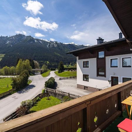 Modern Apartment Near Ski Area In M Hlbach Dorf (Salzburg) Exterior foto